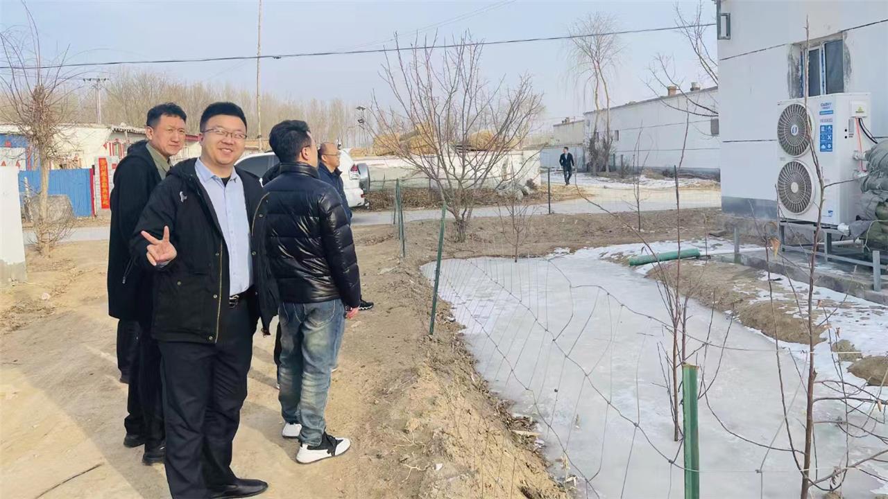 內(nèi)蒙巴彥淖爾市家用8匹空氣能采暖項目
